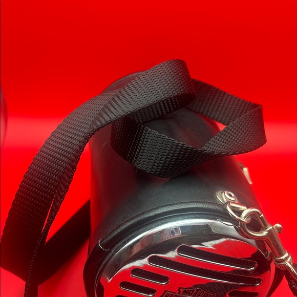 Harley Davidson mini barrel bag, good condition - Picture 6 of 11